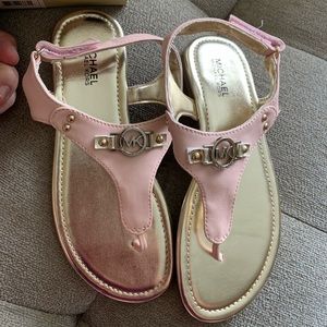 New beautiful Michael Kors sandals size 1
